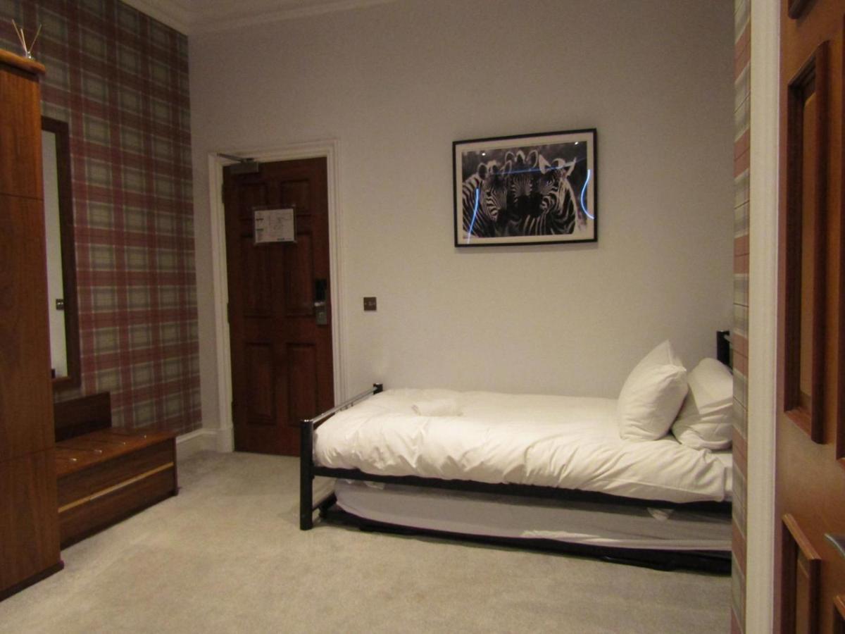 The Craigie Hotel Penicuik Eksteriør bilde